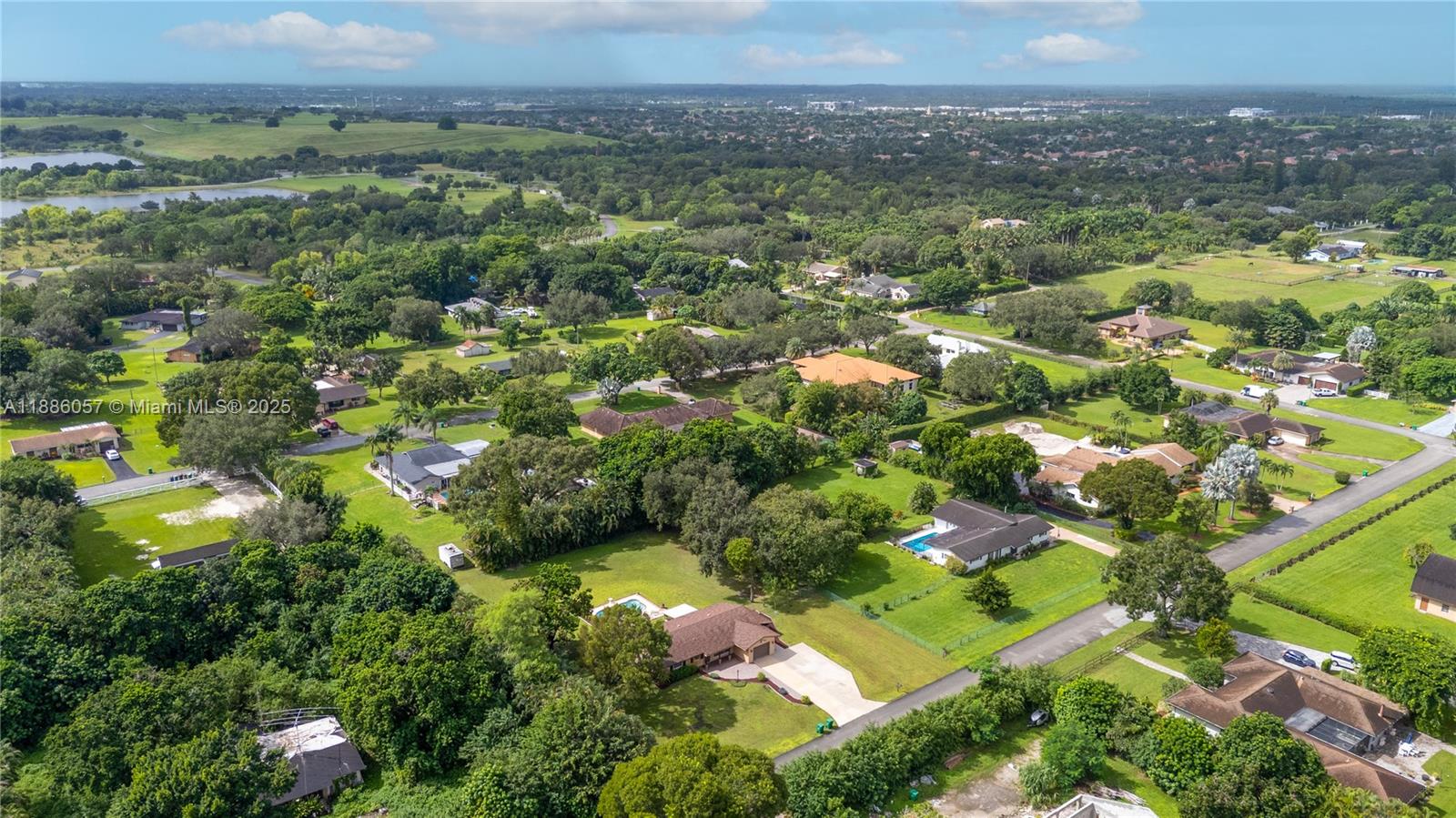 GREEN ACRES - Residential