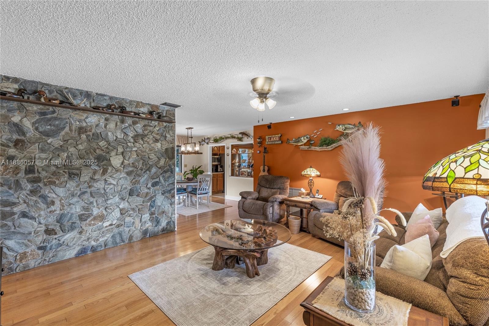 GREEN ACRES - Residential