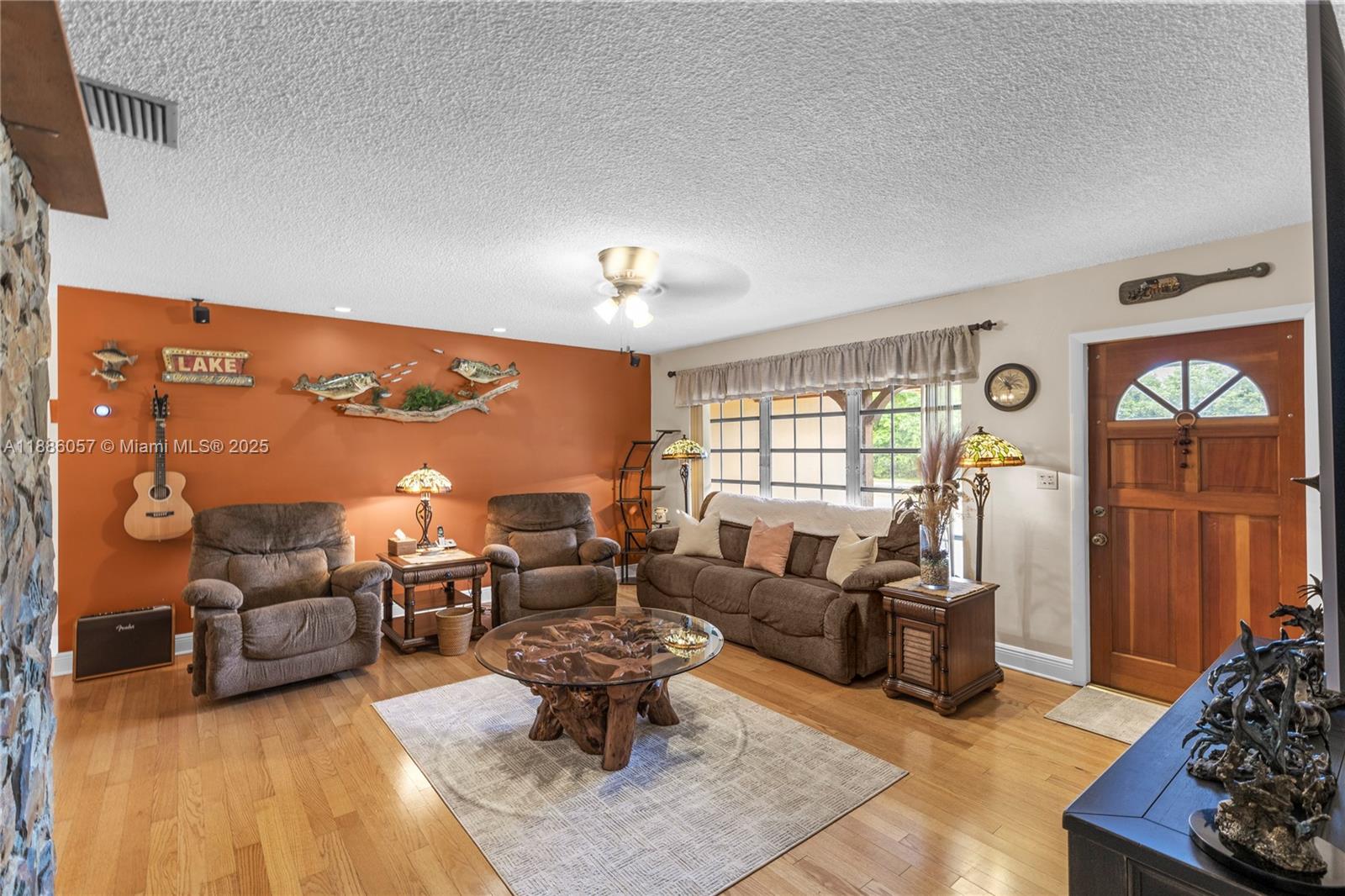 GREEN ACRES - Residential