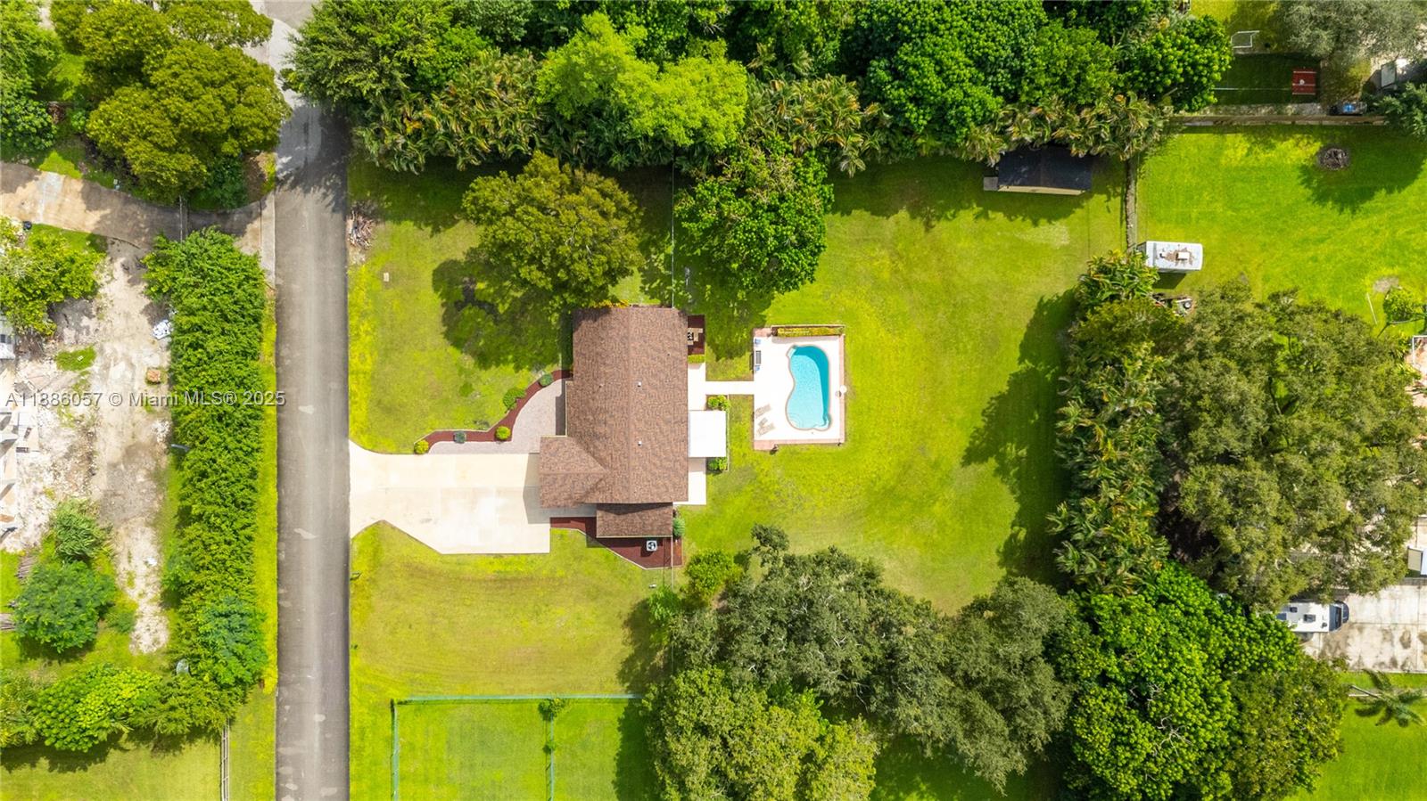 GREEN ACRES - Residential