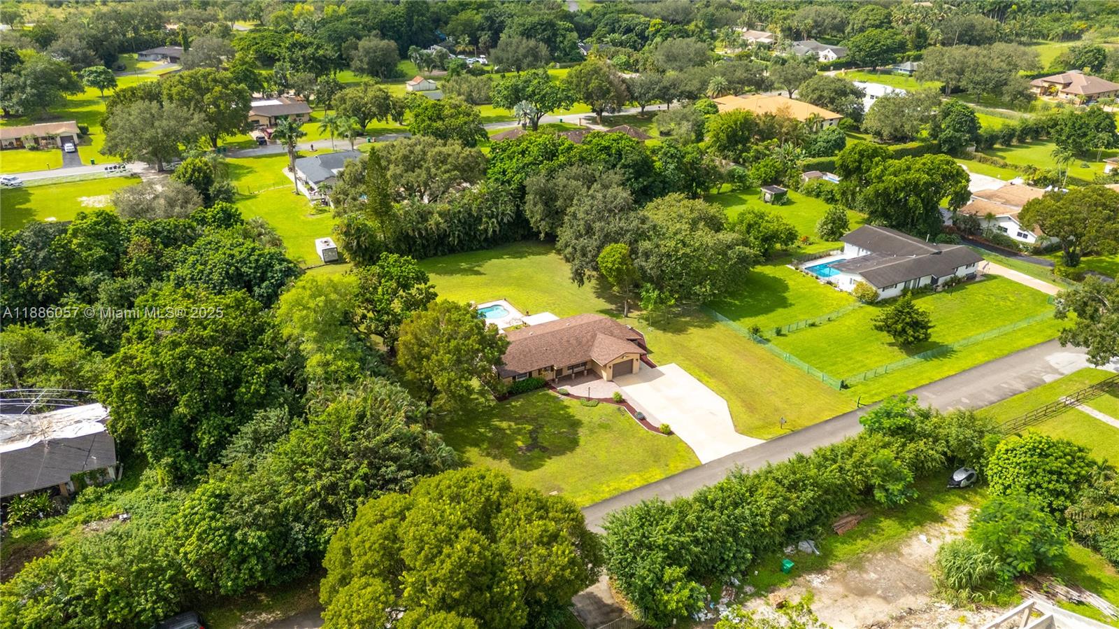 GREEN ACRES - Residential