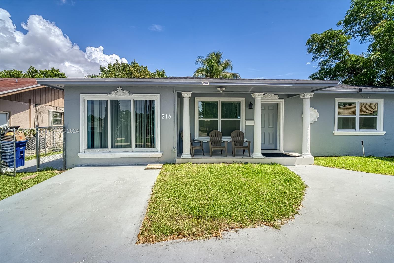 Property for Sale at 216 Sw 6th St, Hallandale Beach, Broward County, Florida - Bedrooms: 4 
Bathrooms: 2  - $1,250,000