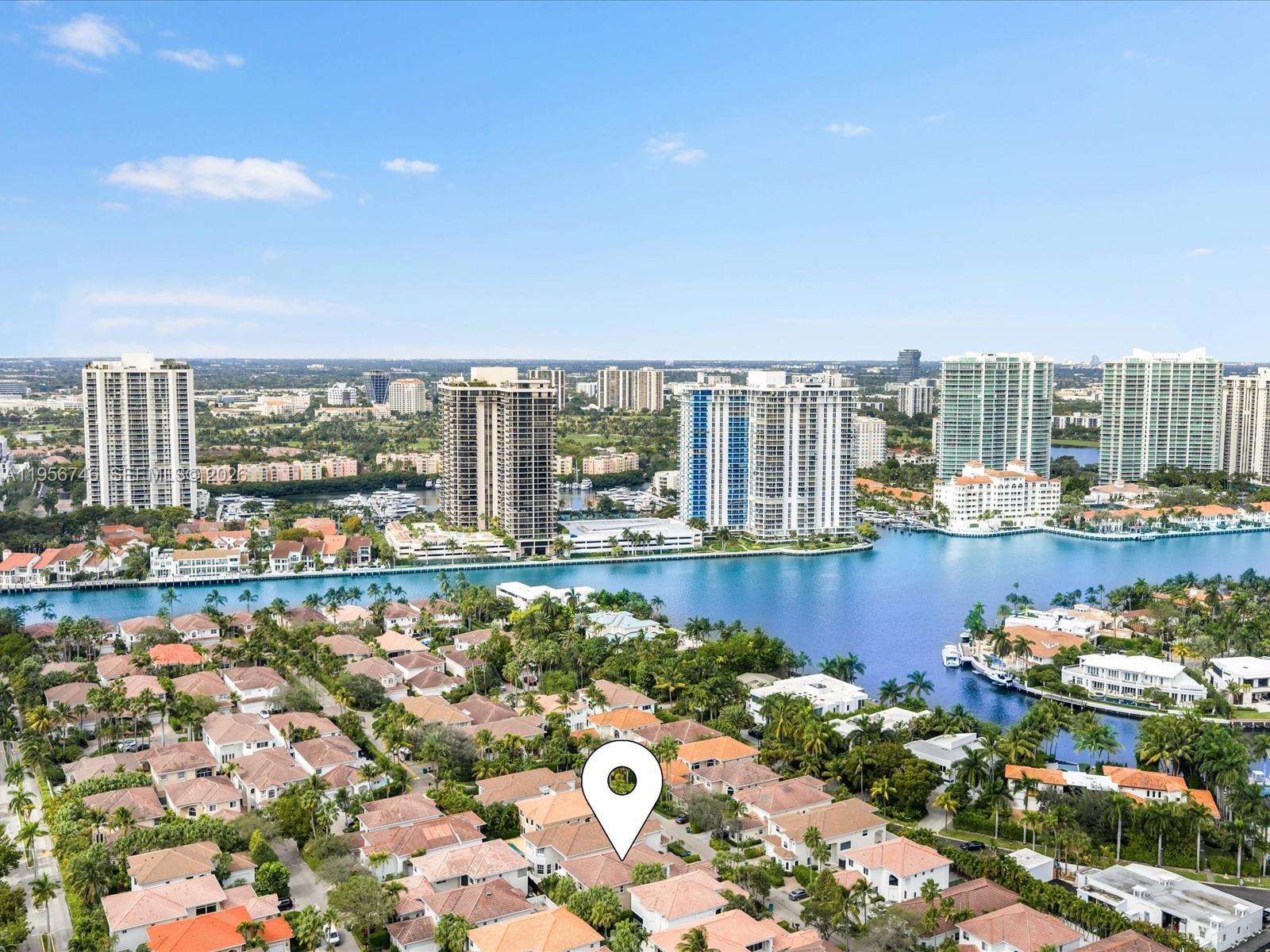 GOLDEN GATE ESTATES & MAR - Residential