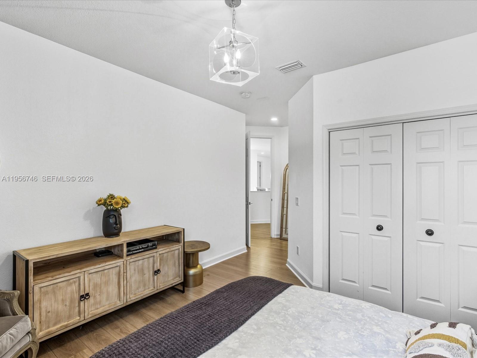 GOLDEN GATE ESTATES & MAR - Residential