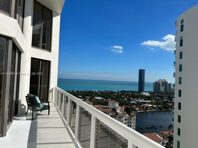 Property for Sale at 20185 E Country Club Dr Ts-4, Aventura, Miami-Dade County, Florida - Bedrooms: 3 
Bathrooms: 3  - $975,000