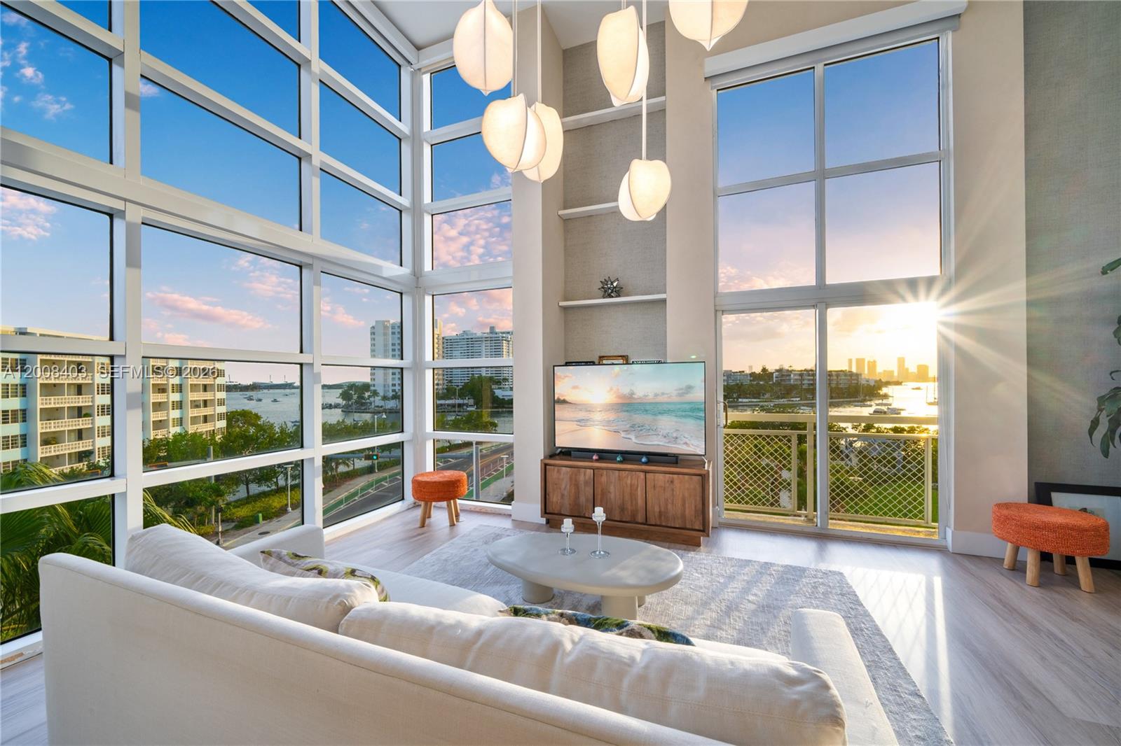 1701 Sunset Harbour Dr L501
