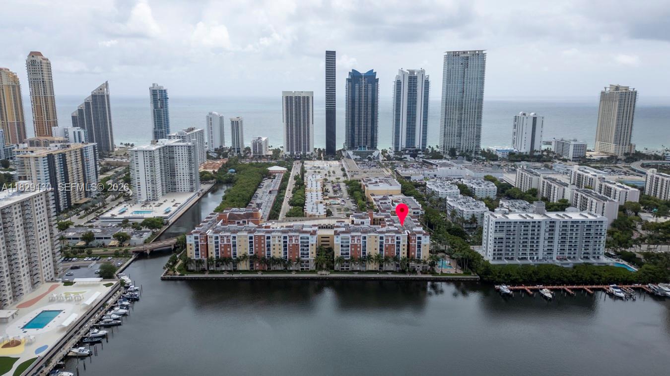 PORTO BELLAGIO CONDO - Residential