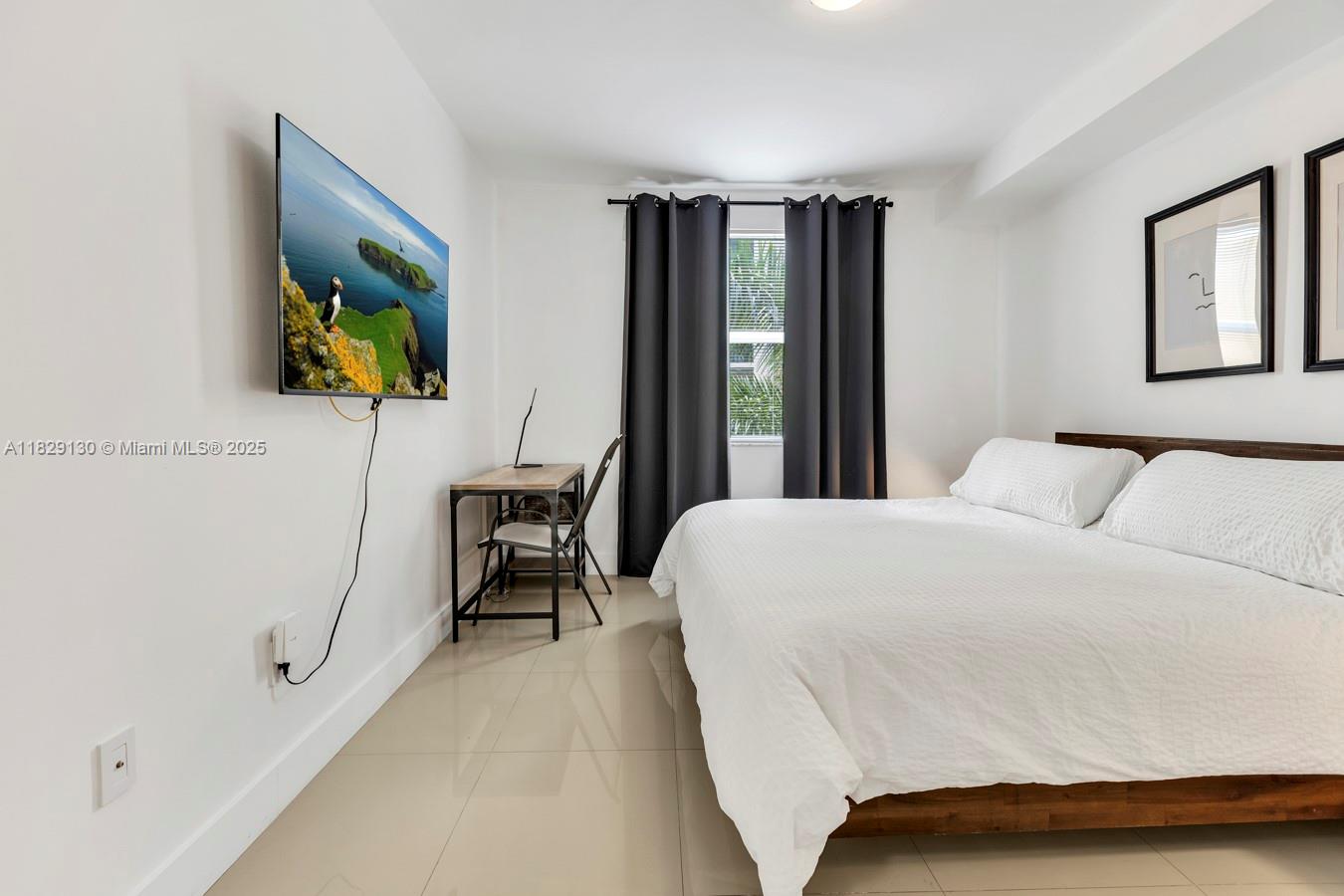 PORTO BELLAGIO CONDO - Residential