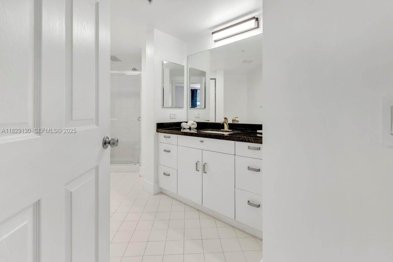 PORTO BELLAGIO CONDO - Residential