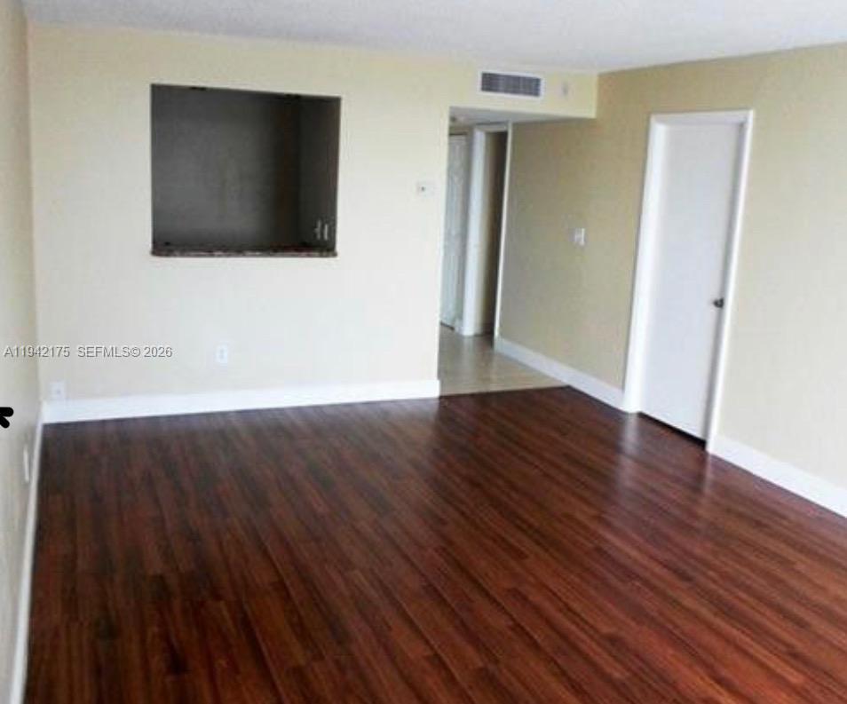 MONTECARLO CONDO - Residential Lease