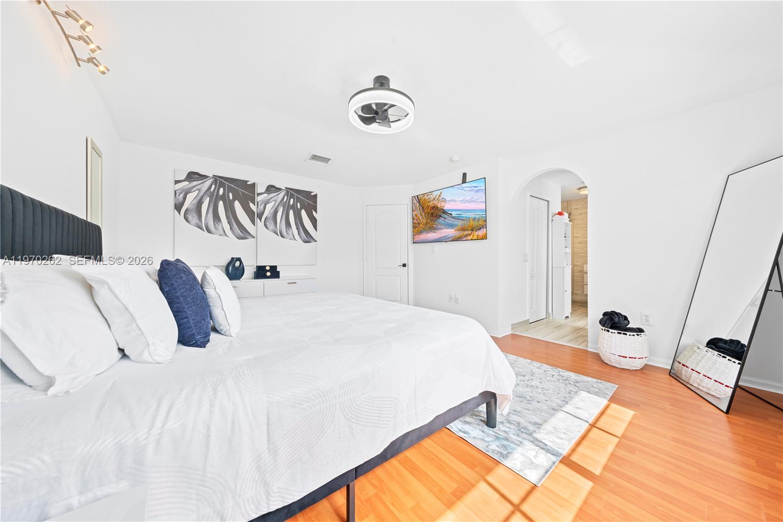 REPLAT OF PORTION OF M P - Residential