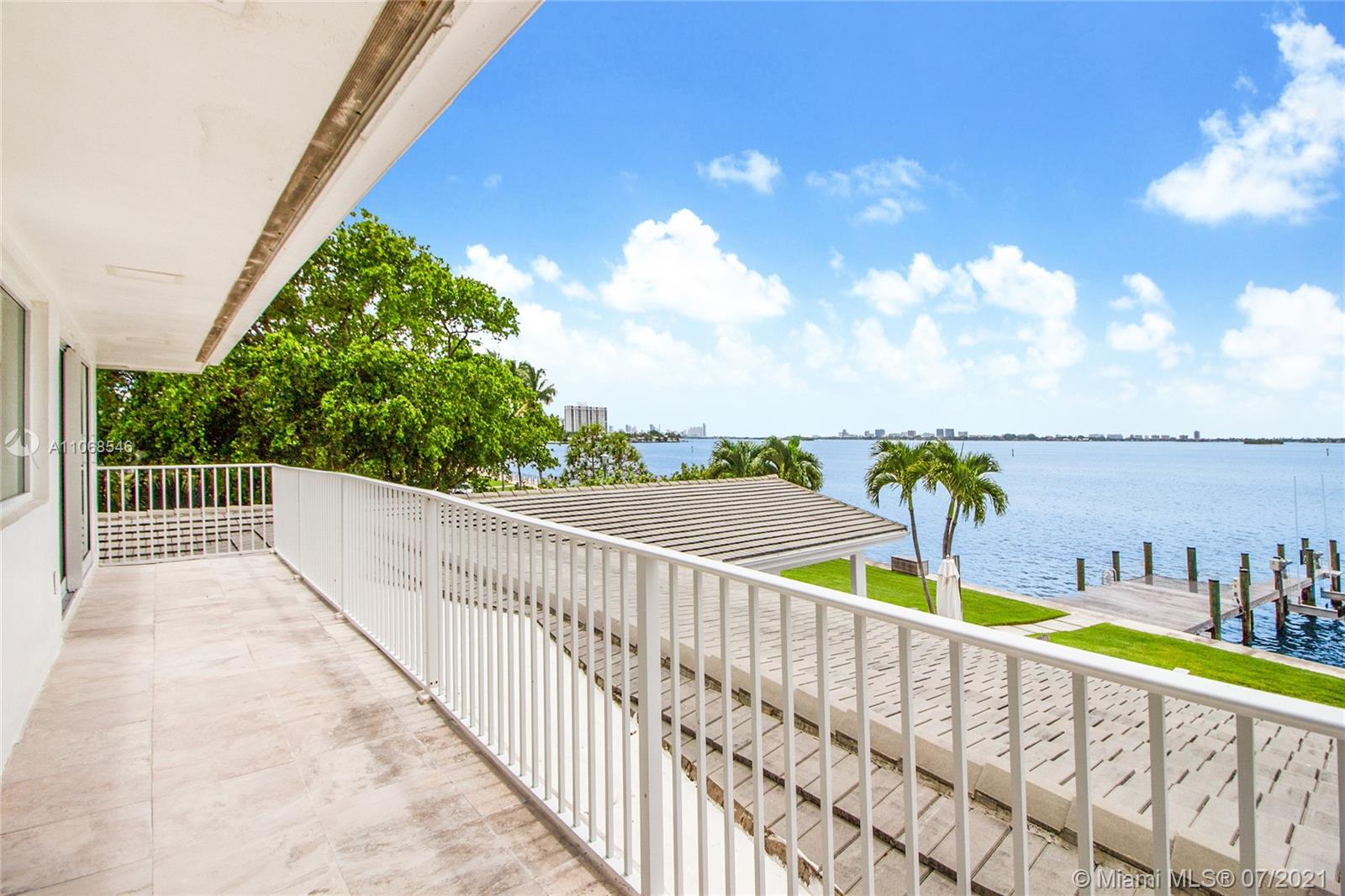 MIAMI SHORES BAY VIEW - Residential