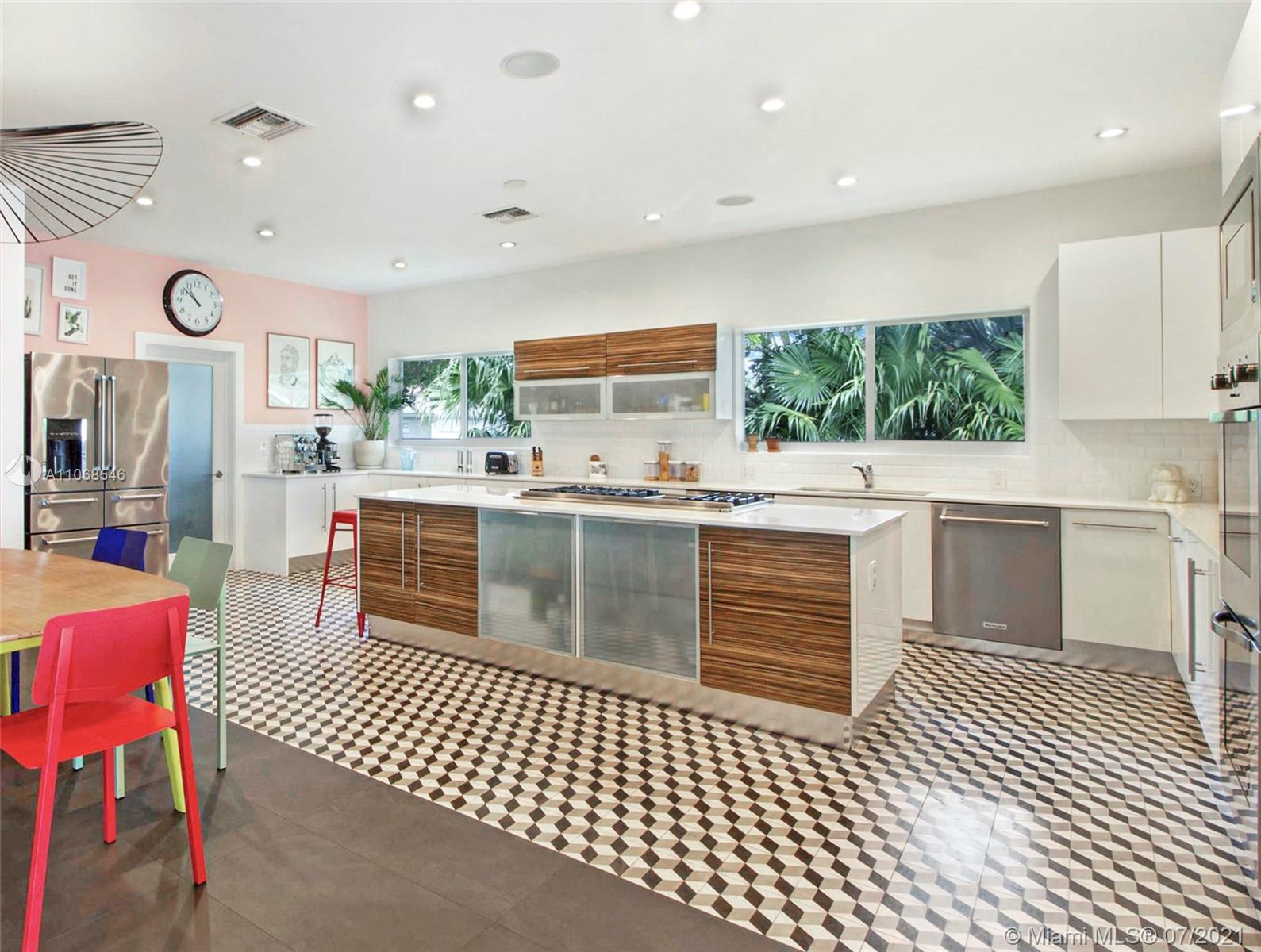 MIAMI SHORES BAY VIEW - Residential