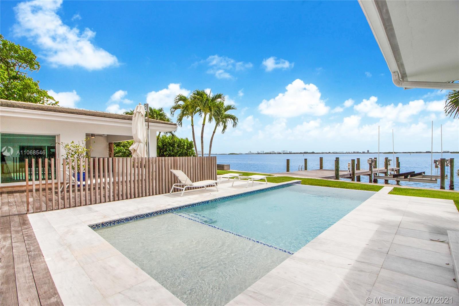 MIAMI SHORES BAY VIEW - Residential