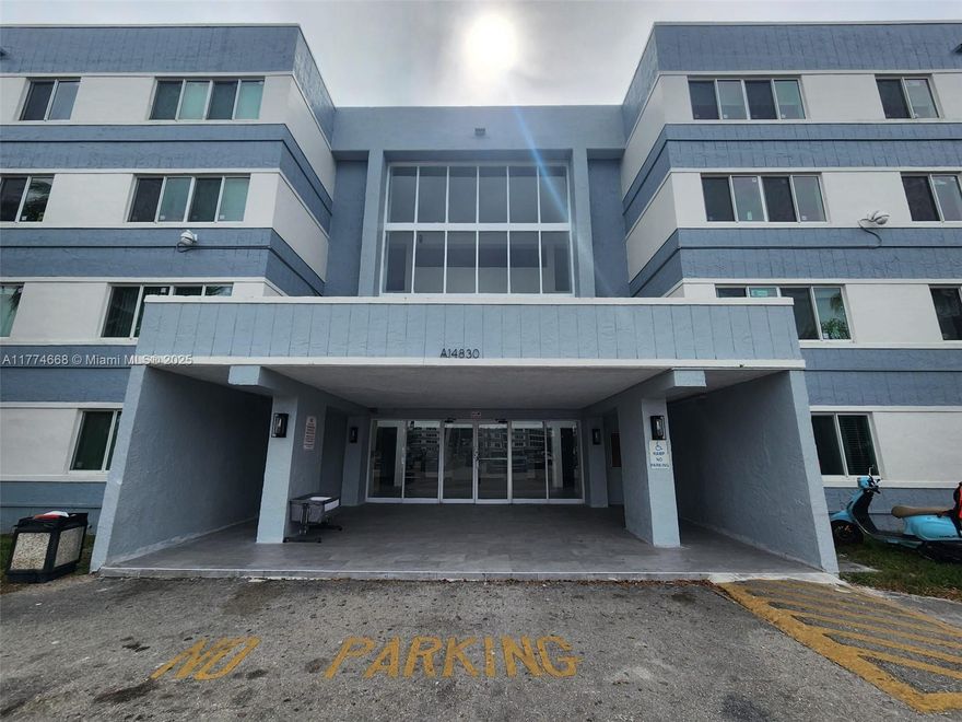 ATTENTION BUYERS!!! 2 bedrooms Condo For Sale in Homestead. (1,075 sq ft) Located on the 1st floor. 2 bedrooms 1.5 bathrooms, spacious living room and bedrooms, Impact Windows, walking closet, big storage room at the unit, washer & dryer. Perfect location; close to schools, shopping centers, major roads, bus stop and more! The Maintenance includes Building Insurance, water and security cameras on building. Hurry up, Will not last.