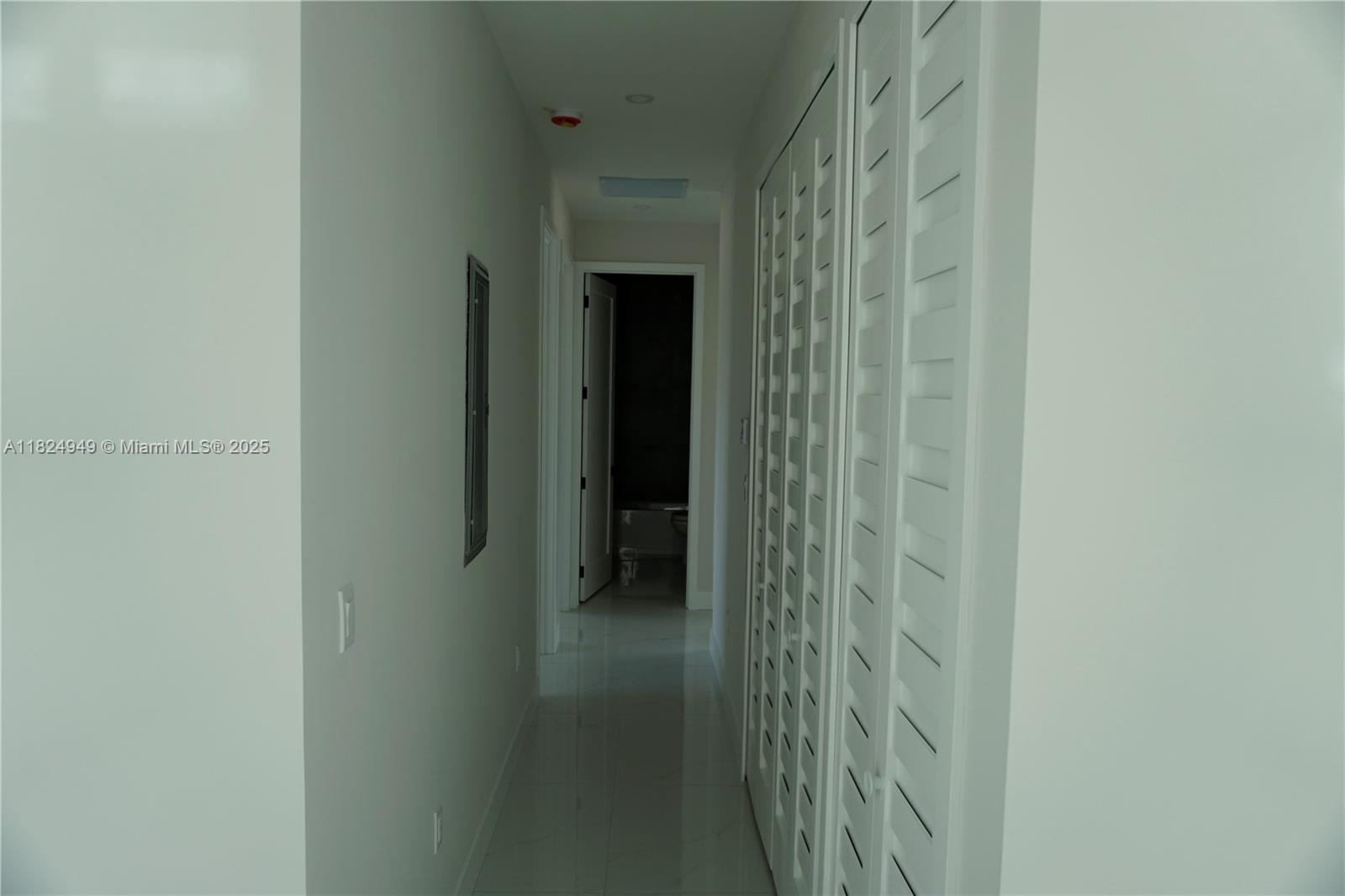 OAK SHIRE HOMES - Residential