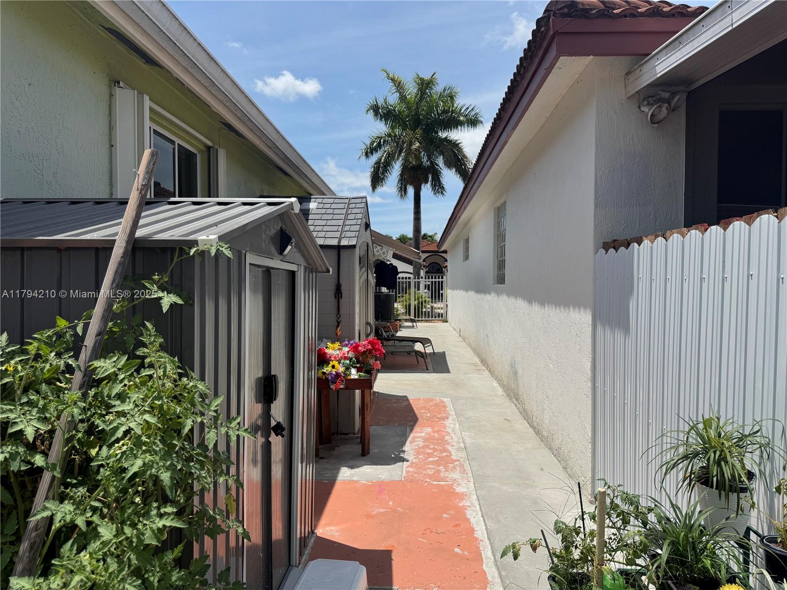 SHOMA HOMES AT TAMIAMI IV - Residential