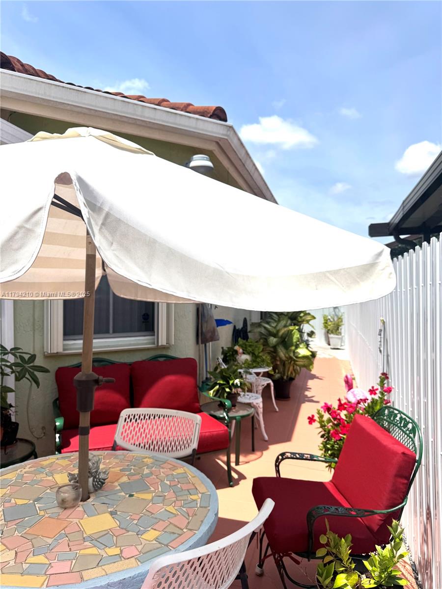 SHOMA HOMES AT TAMIAMI IV - Residential