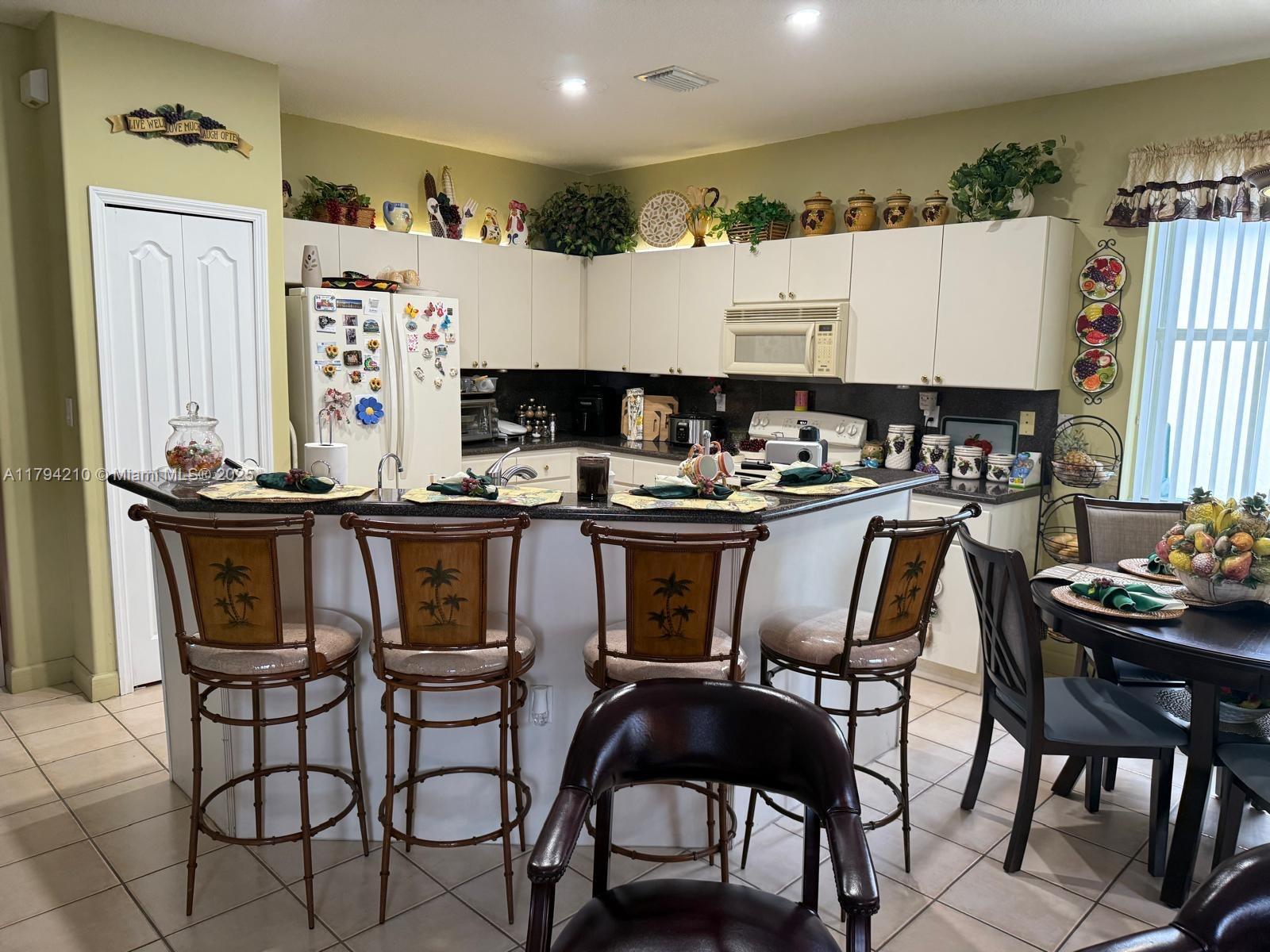 SHOMA HOMES AT TAMIAMI IV - Residential