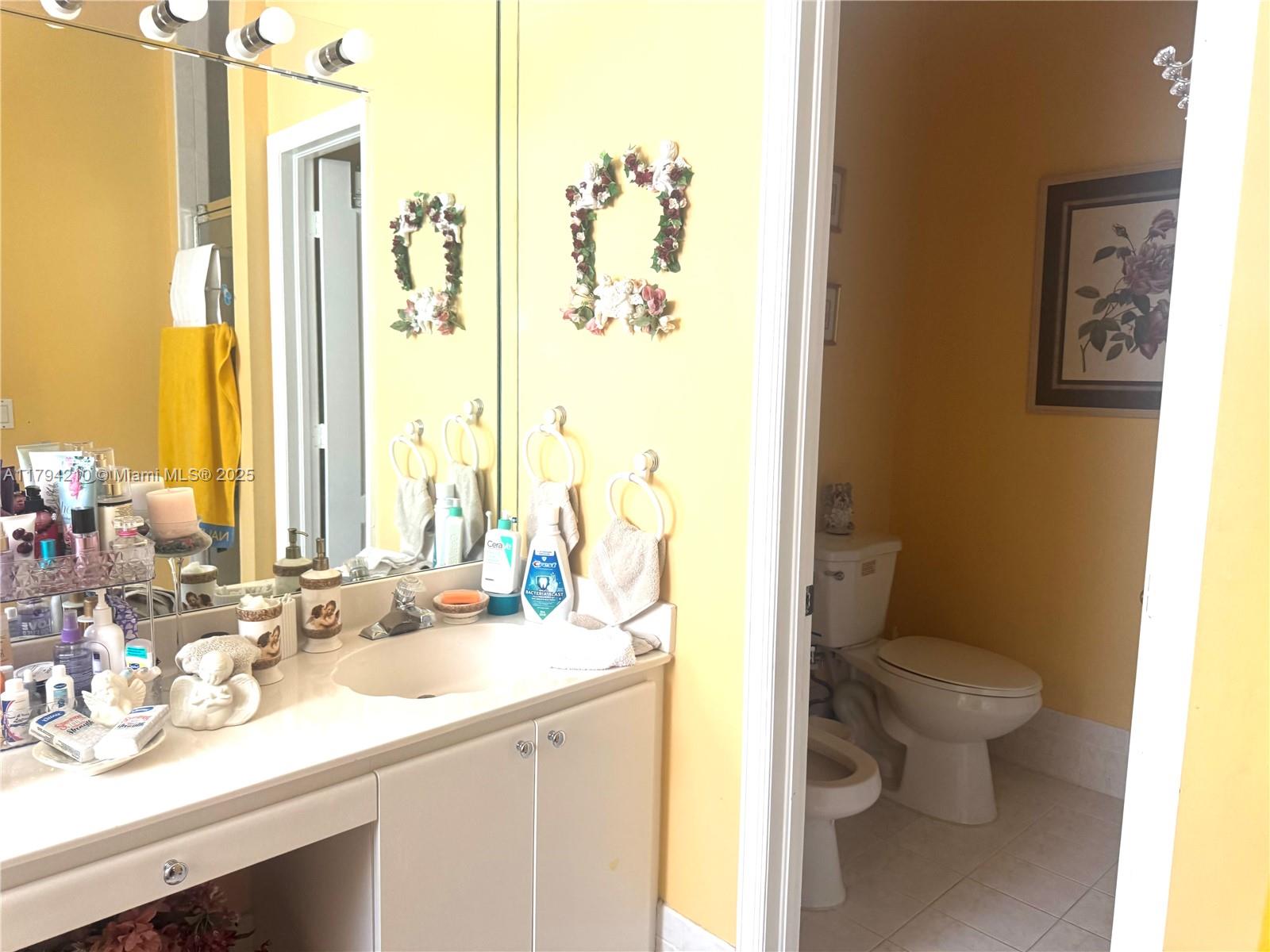 SHOMA HOMES AT TAMIAMI IV - Residential