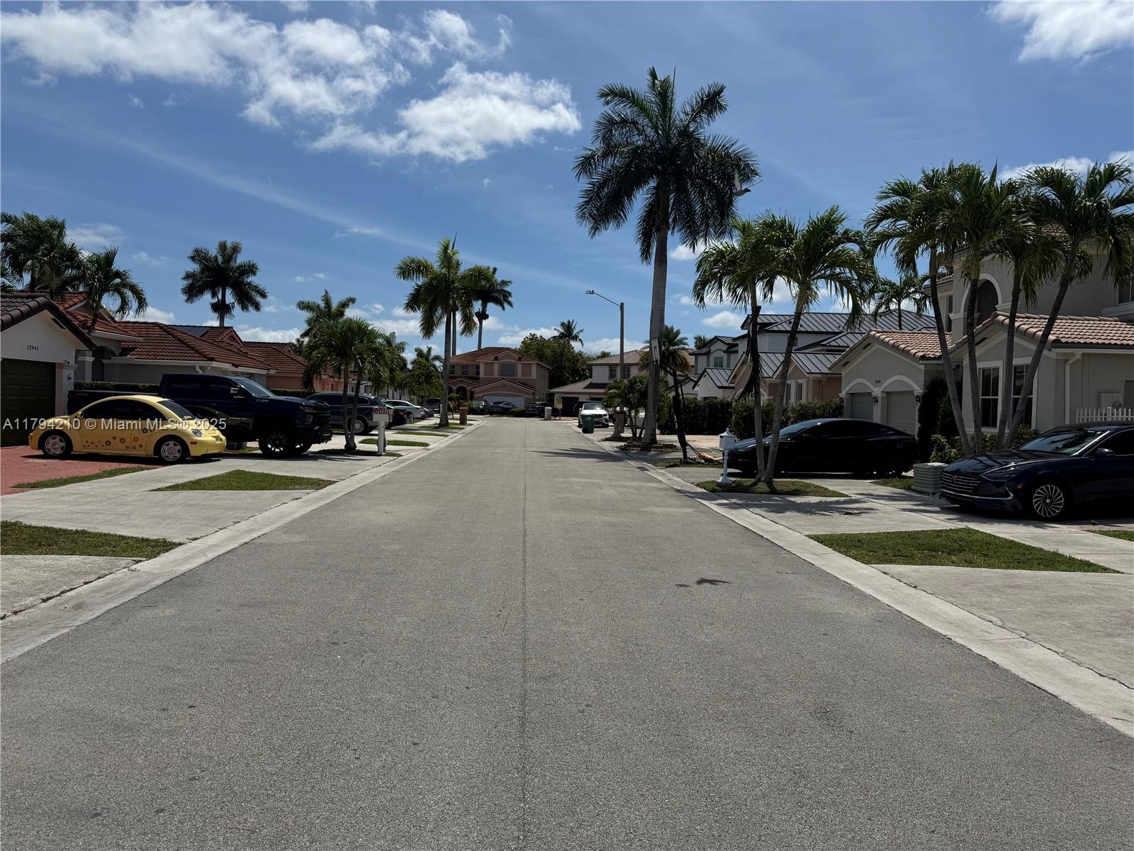 SHOMA HOMES AT TAMIAMI IV - Residential