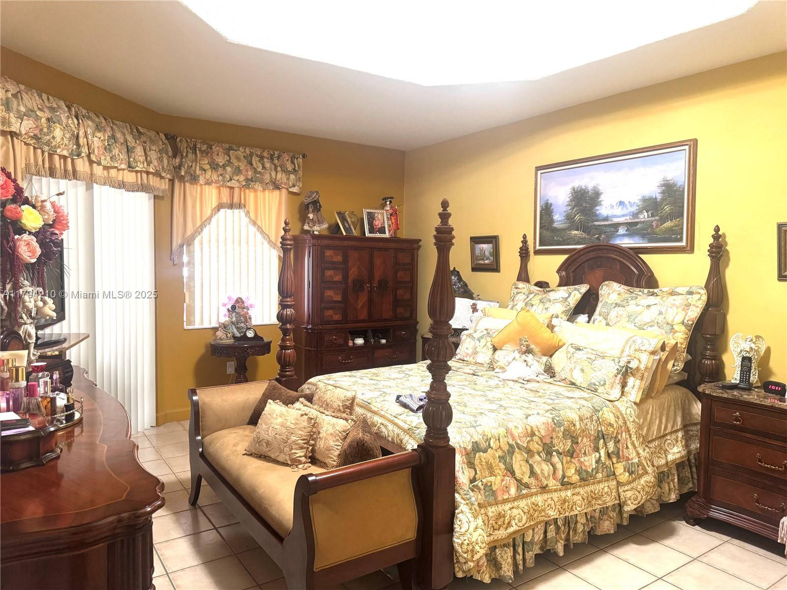 SHOMA HOMES AT TAMIAMI IV - Residential