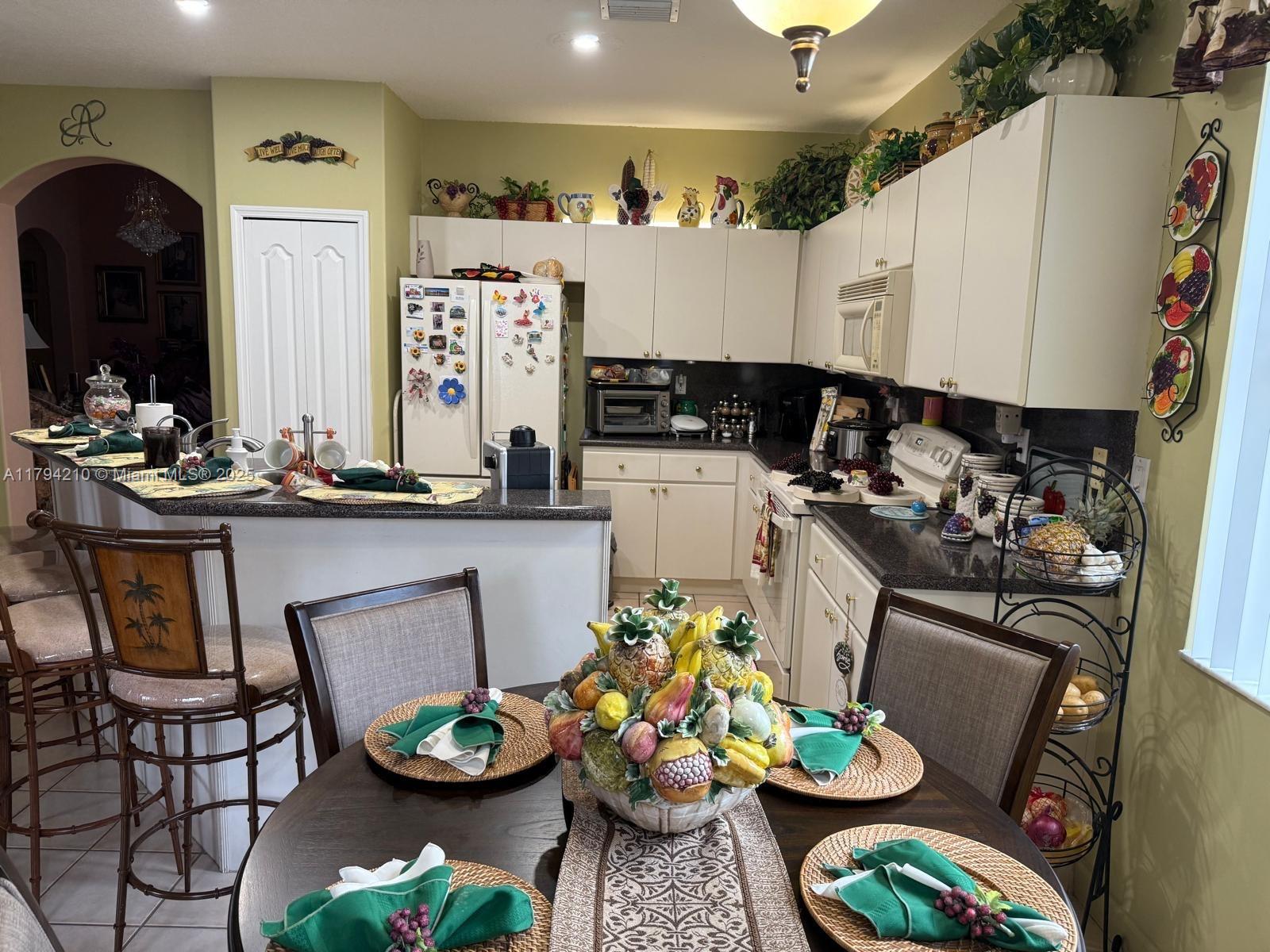 SHOMA HOMES AT TAMIAMI IV - Residential