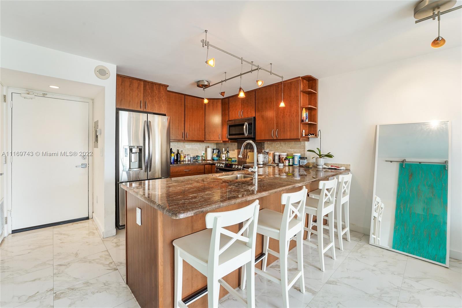 OCEAN POINT CONDO - Residential