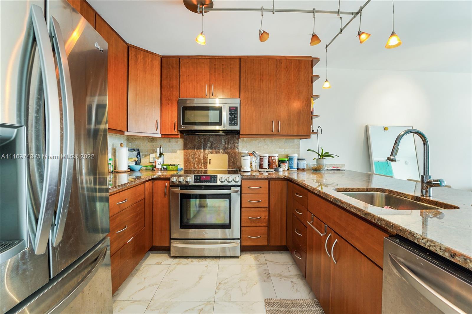 OCEAN POINT CONDO - Residential