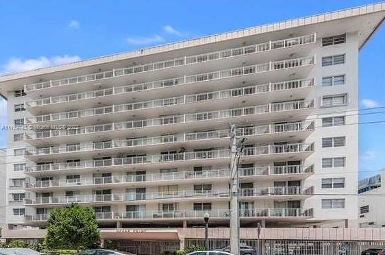 OCEAN POINT CONDO - Residential