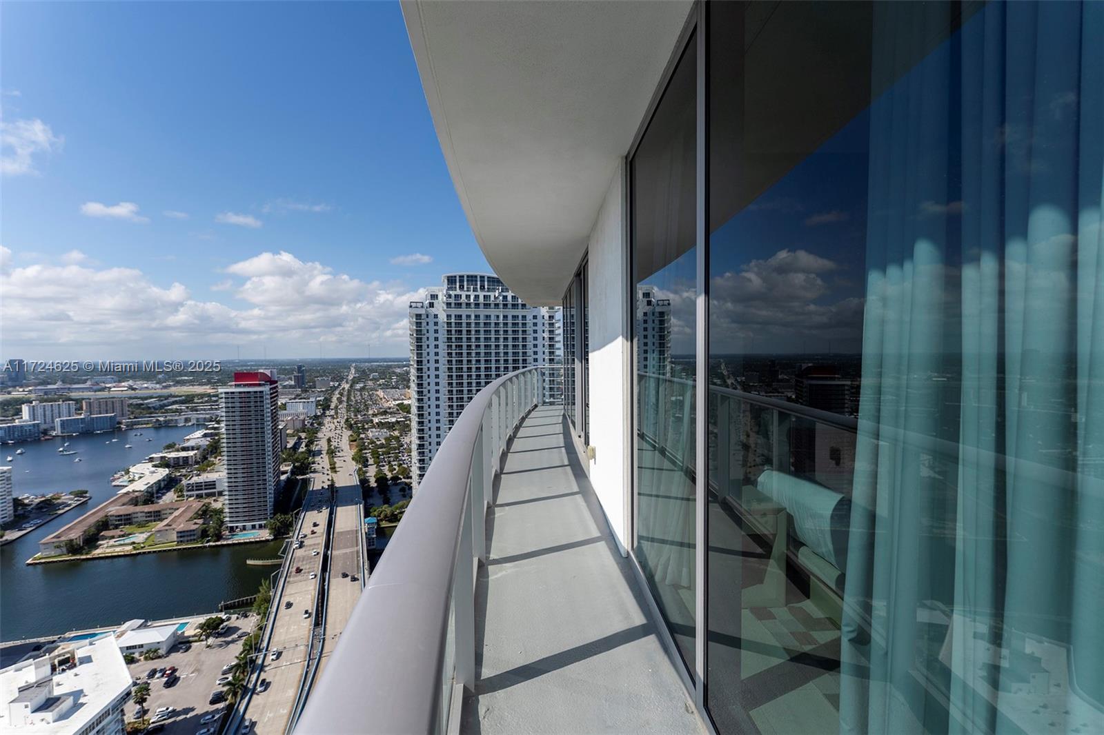 4111 SOUTH OCEAN DRIVE CO - Residential