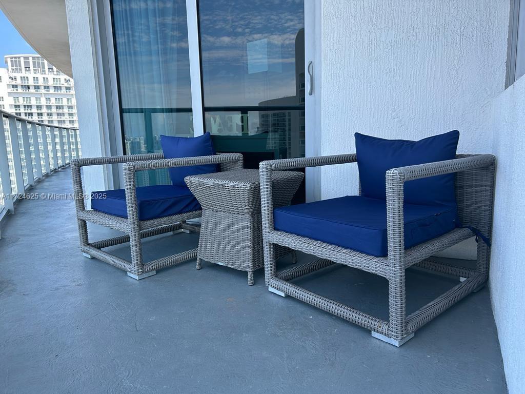 4111 SOUTH OCEAN DRIVE CO - Residential