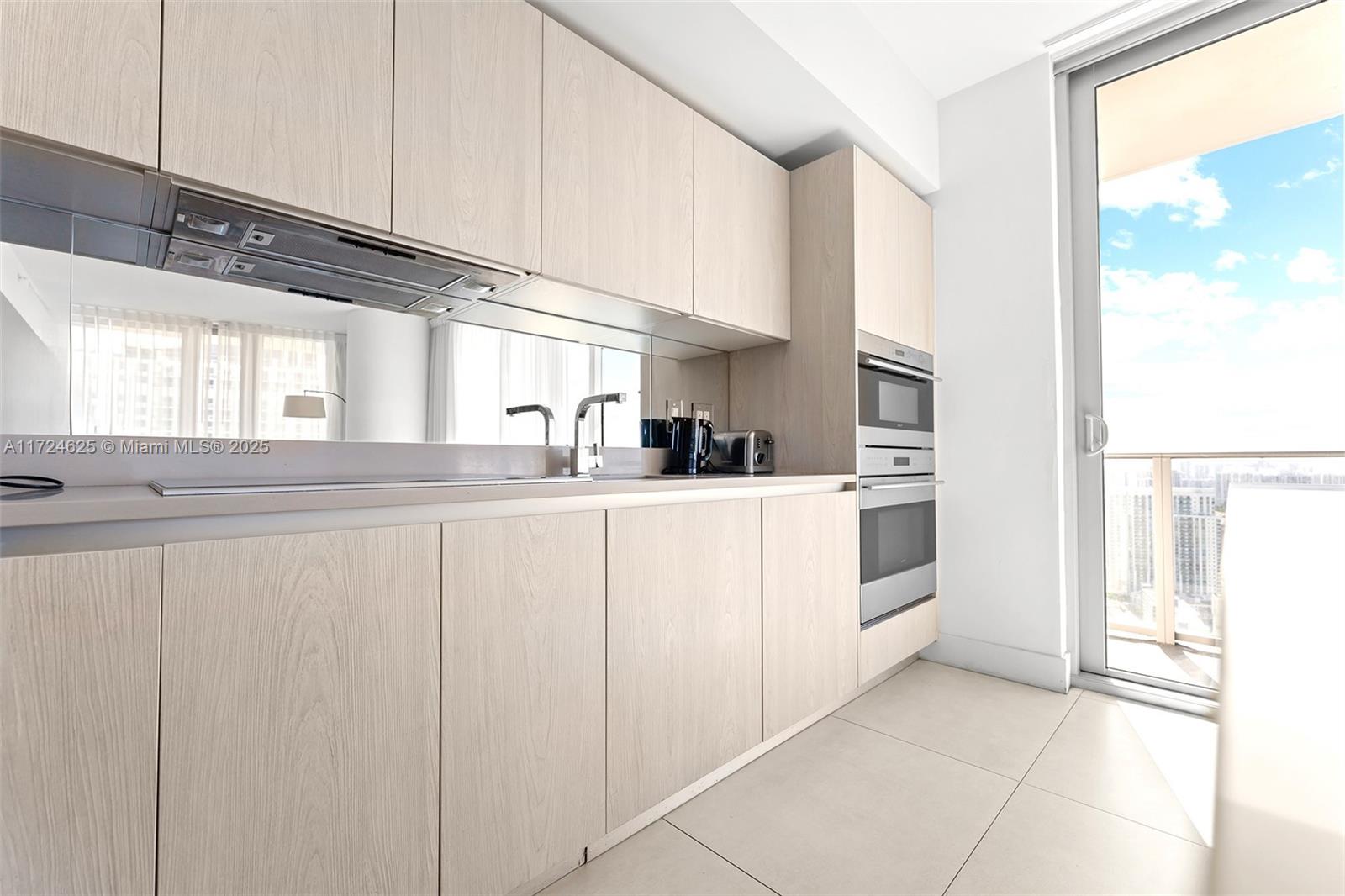 4111 SOUTH OCEAN DRIVE CO - Residential