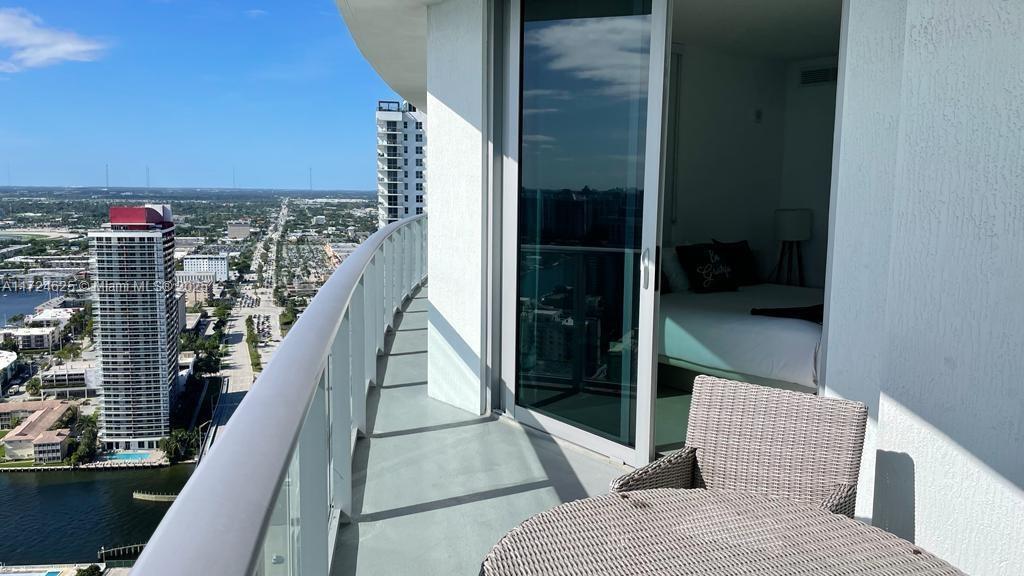 4111 SOUTH OCEAN DRIVE CO - Residential