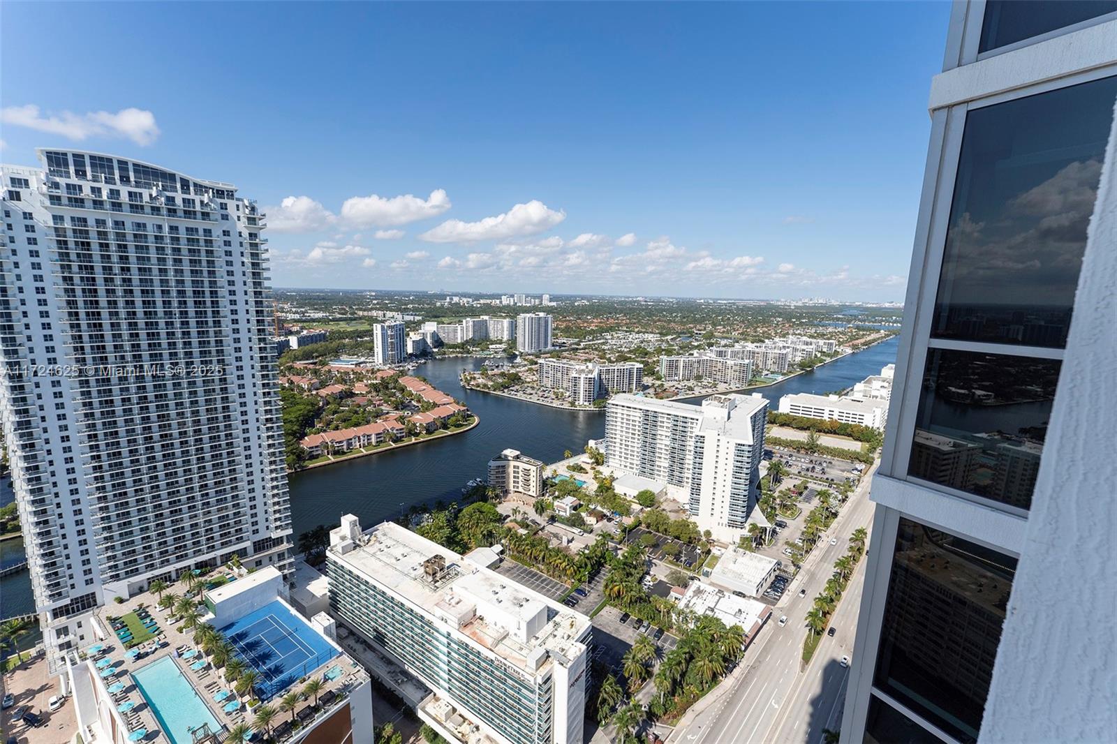 4111 SOUTH OCEAN DRIVE CO - Residential