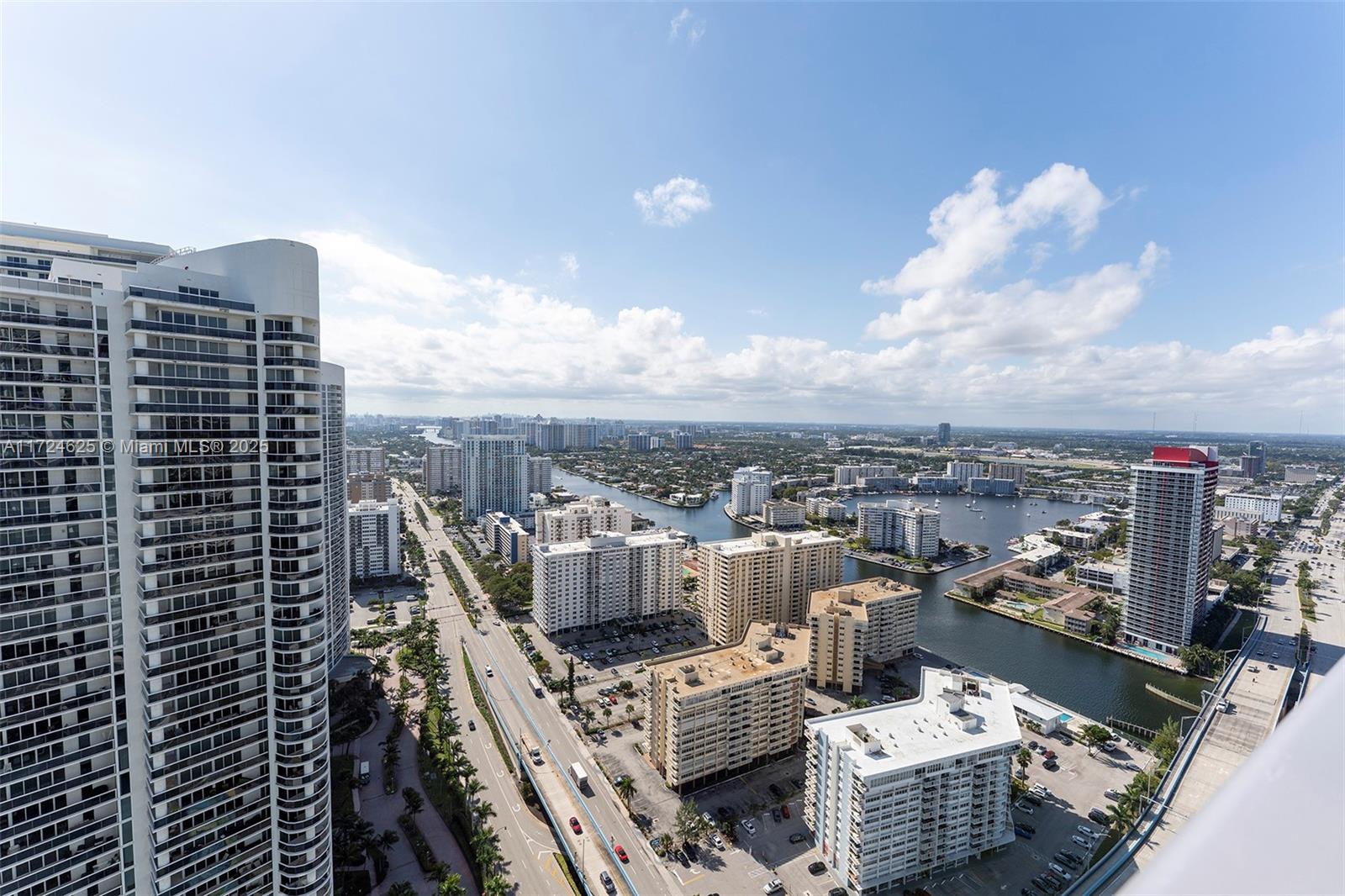 4111 S Ocean Dr 3511