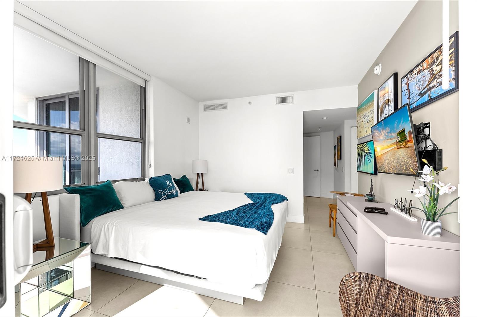 4111 SOUTH OCEAN DRIVE CO - Residential