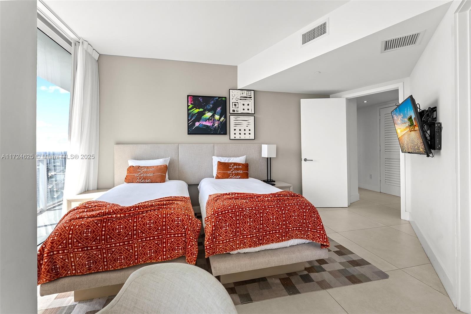 4111 SOUTH OCEAN DRIVE CO - Residential