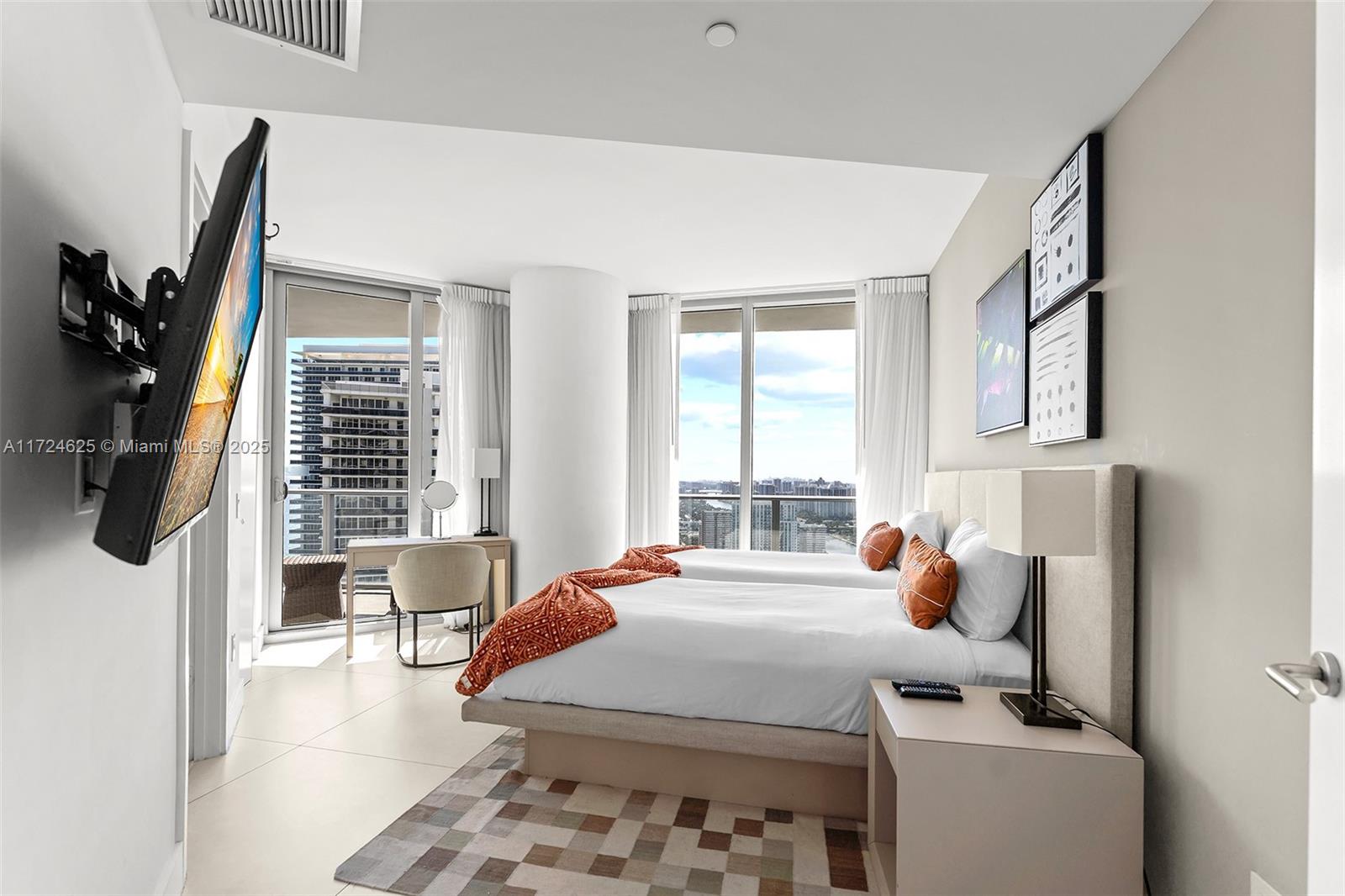 4111 SOUTH OCEAN DRIVE CO - Residential