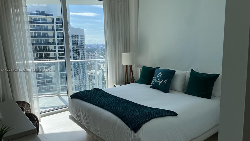 4111 SOUTH OCEAN DRIVE CO - Residential