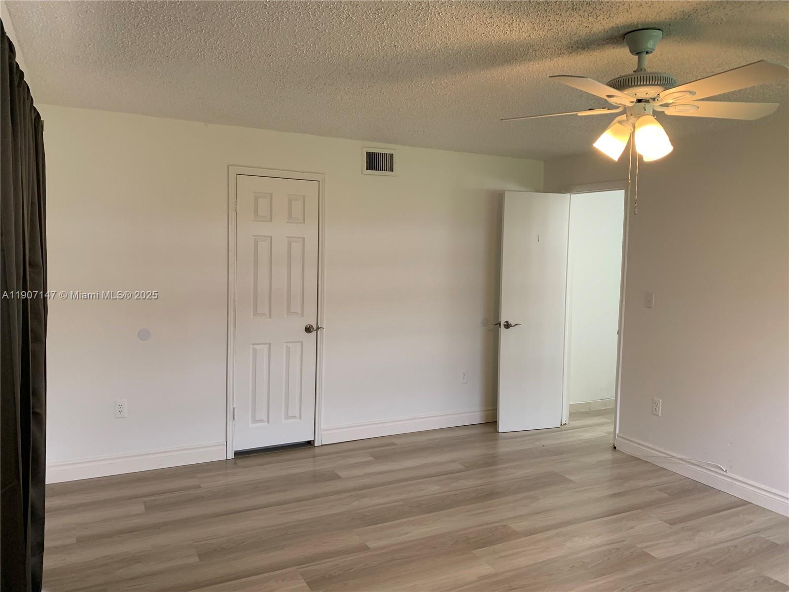 BEL AIRE SEC 4 - Residential Lease