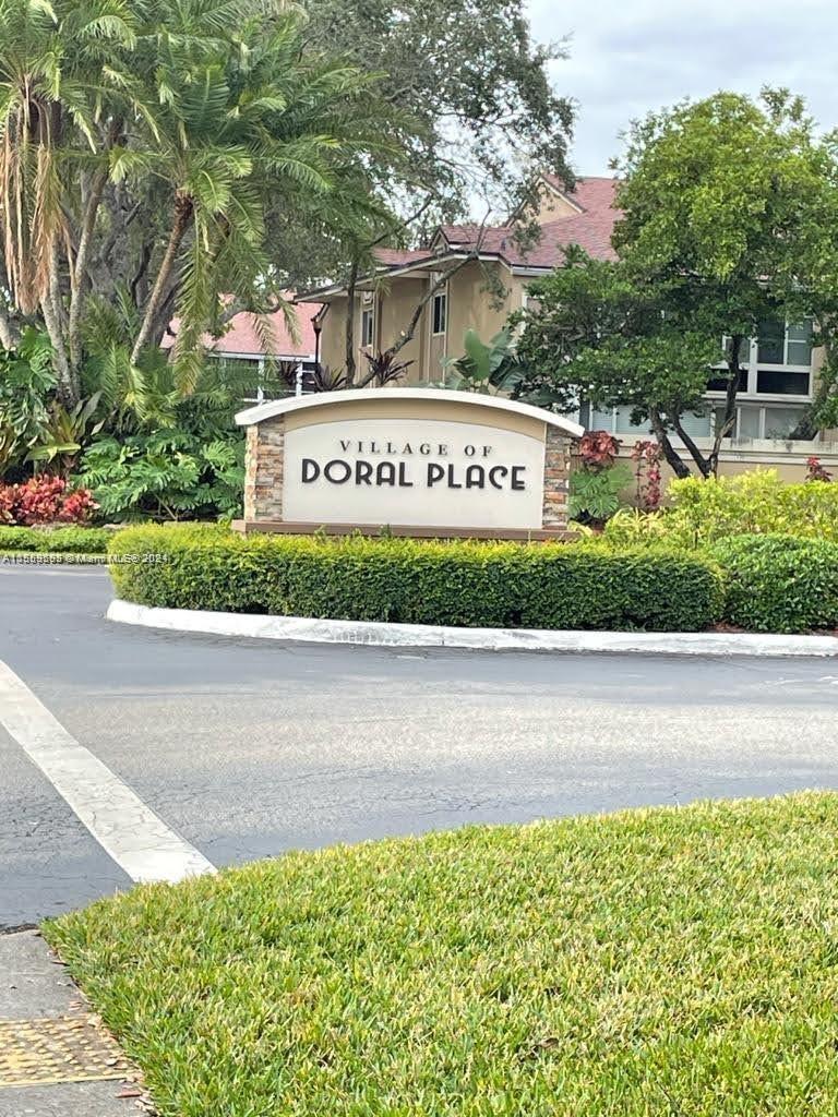 DORAL PK CO CLUB VILLAS C - Residential