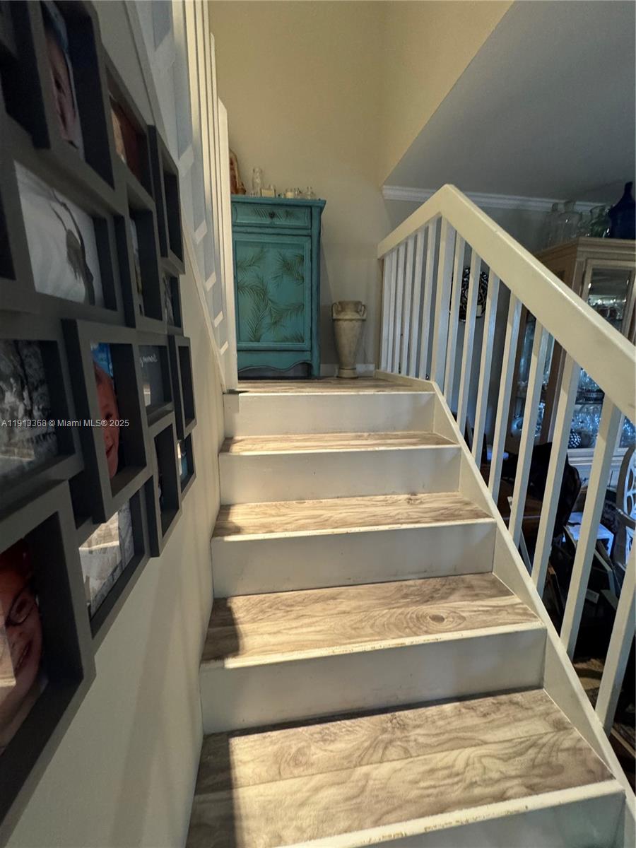 HERITAGE VILLAGE OF P B L - Residential