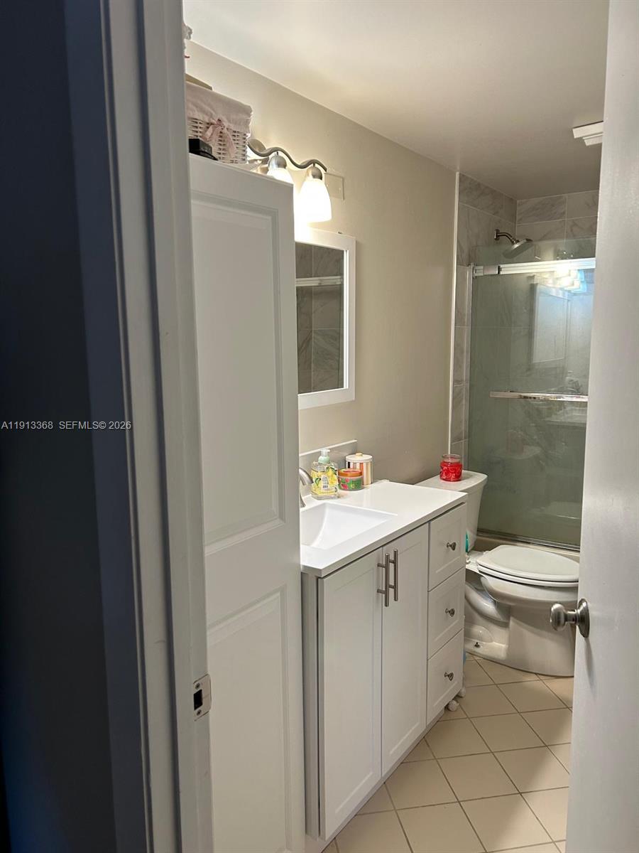 HERITAGE VILLAGE OF P B L - Residential