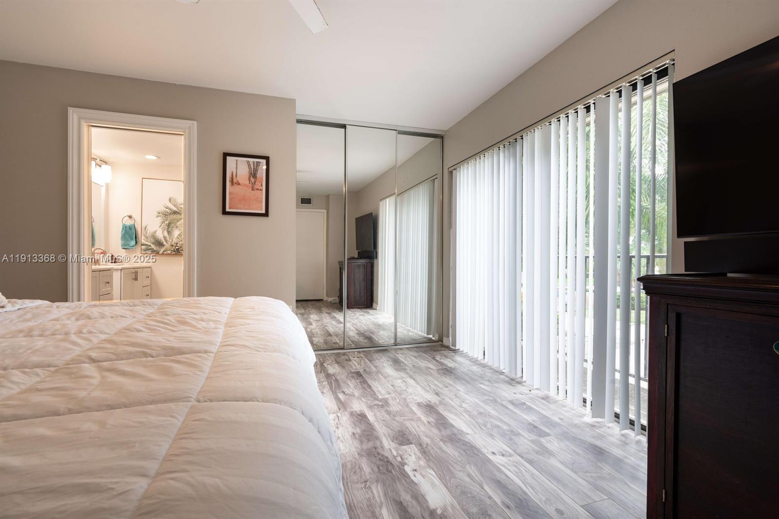 HERITAGE VILLAGE OF P B L - Residential