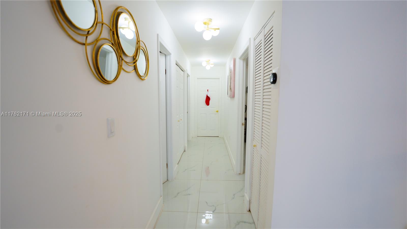 LAKES BY THE BAY SEC 5 - Residential