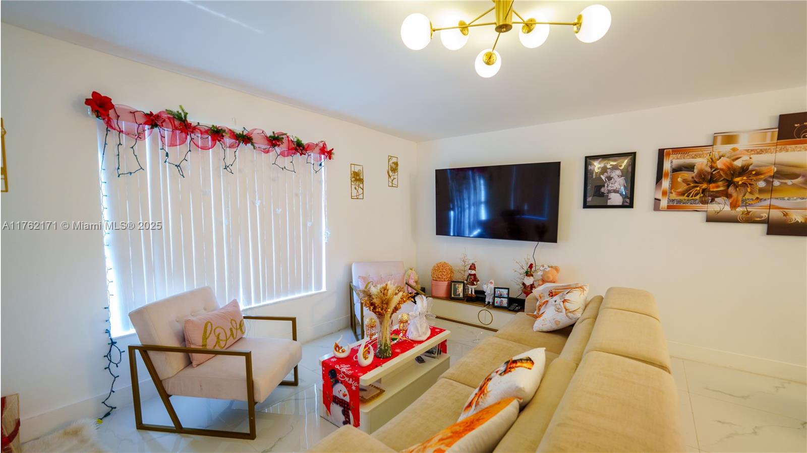 LAKES BY THE BAY SEC 5 - Residential