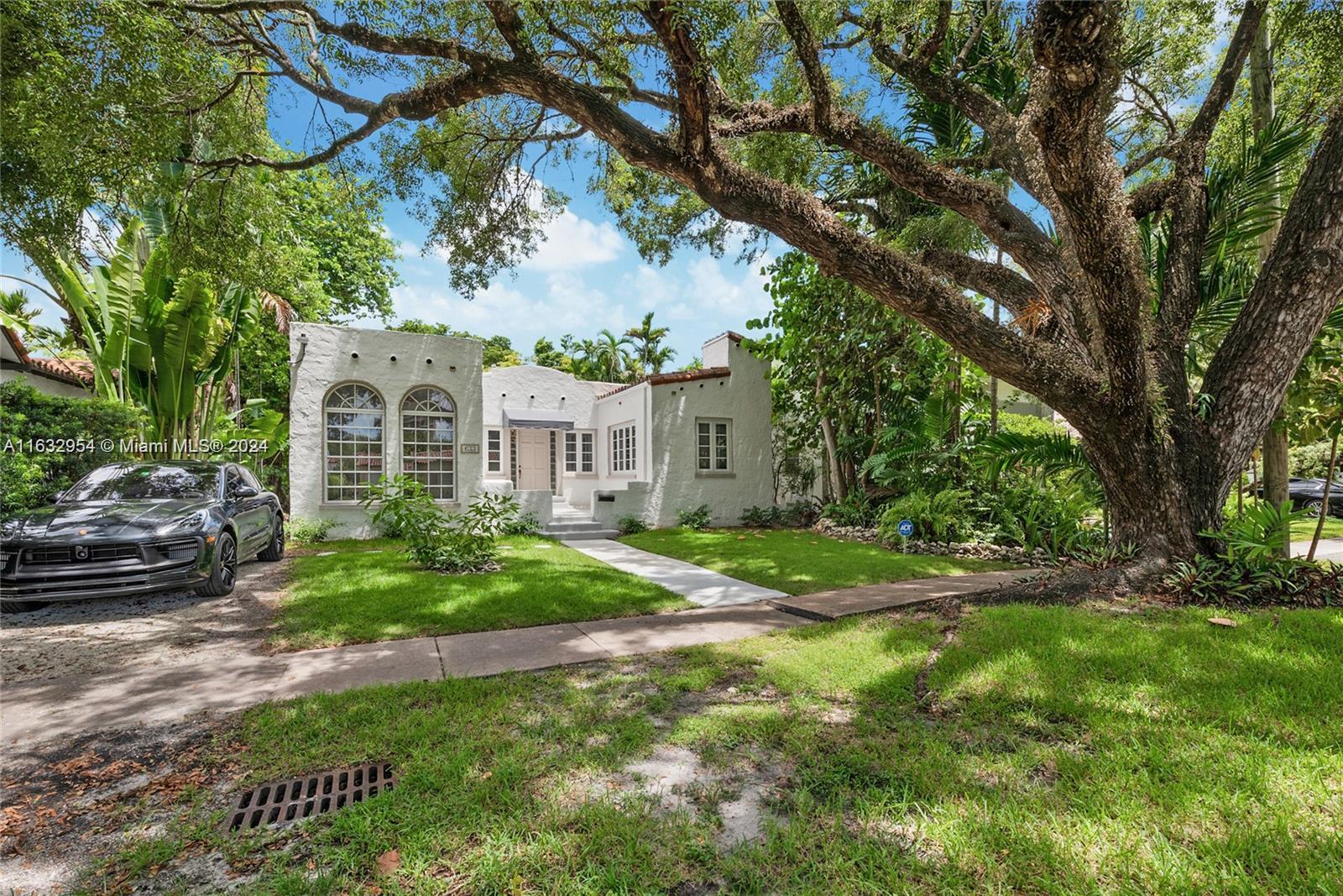 CORAL GABLES SEC B - Residential Lease