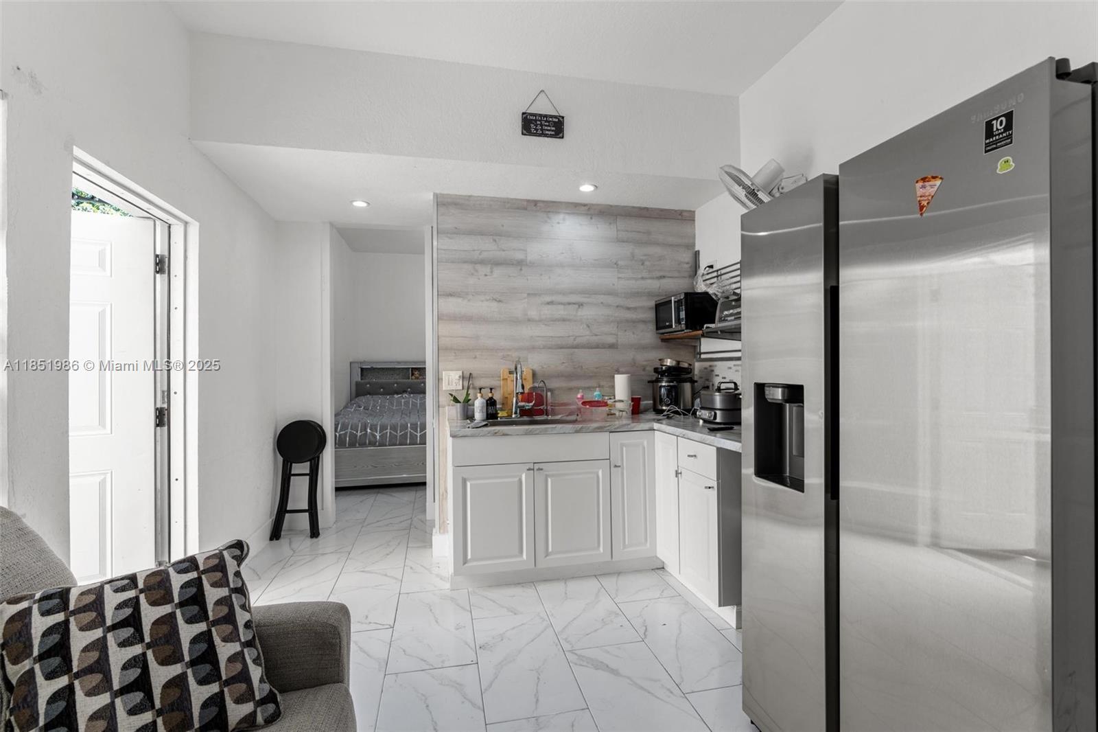 MUSTANG RANCHES - Residential