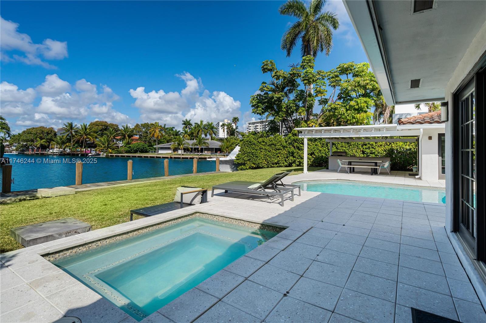 GOLDEN ISLES SEC - Residential Lease